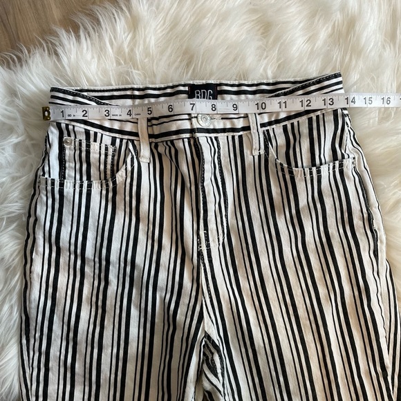 URBAN Outfitters Striped Ankle Jeans - Picture 8 of 15